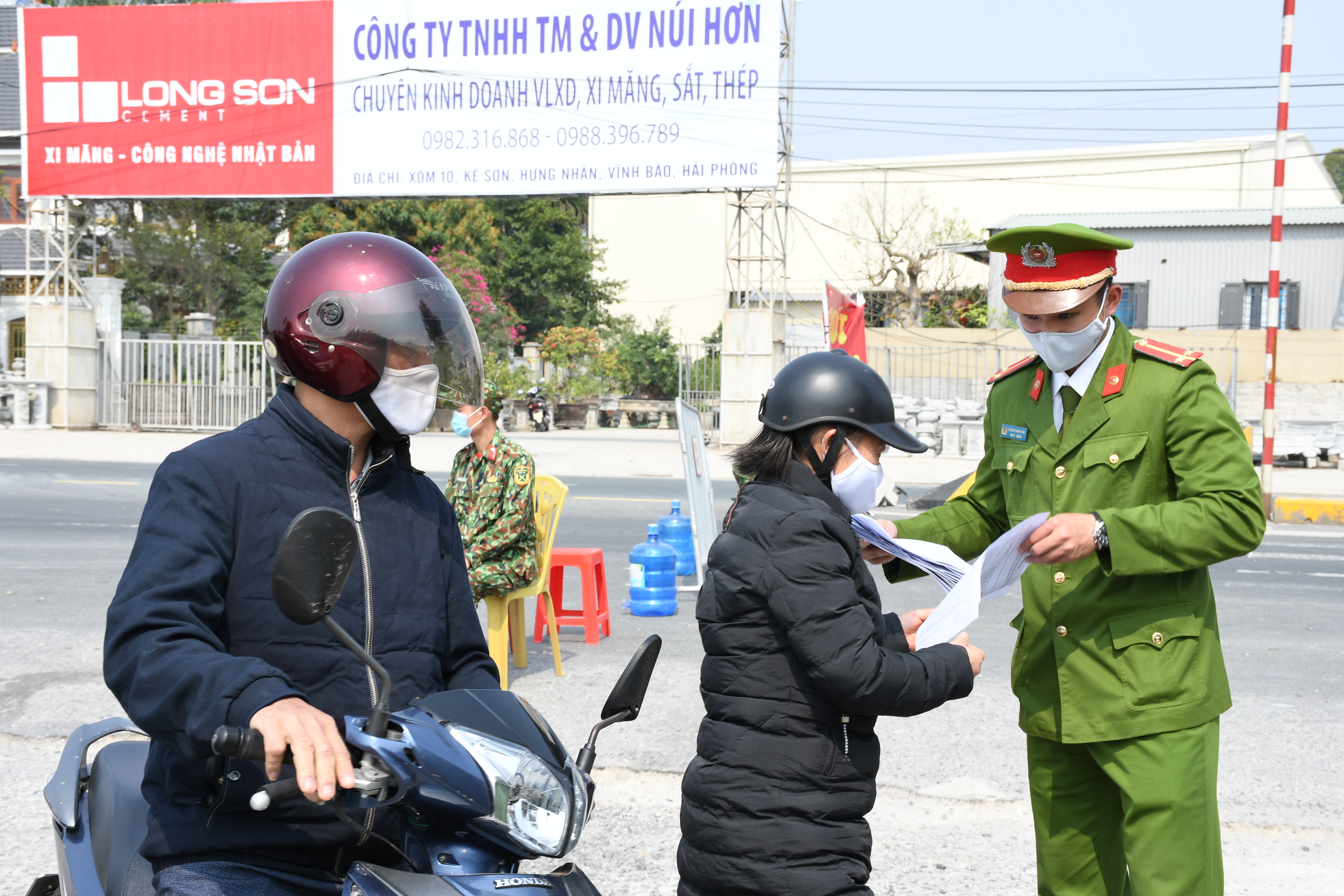 Thành lập Chốt kiểm soát dịch bệnh COVID-19 tại cầu Nghìn - QL.10 (huyện Vĩnh Bảo) từ 19 giờ 00 phút ngày 6/5/202